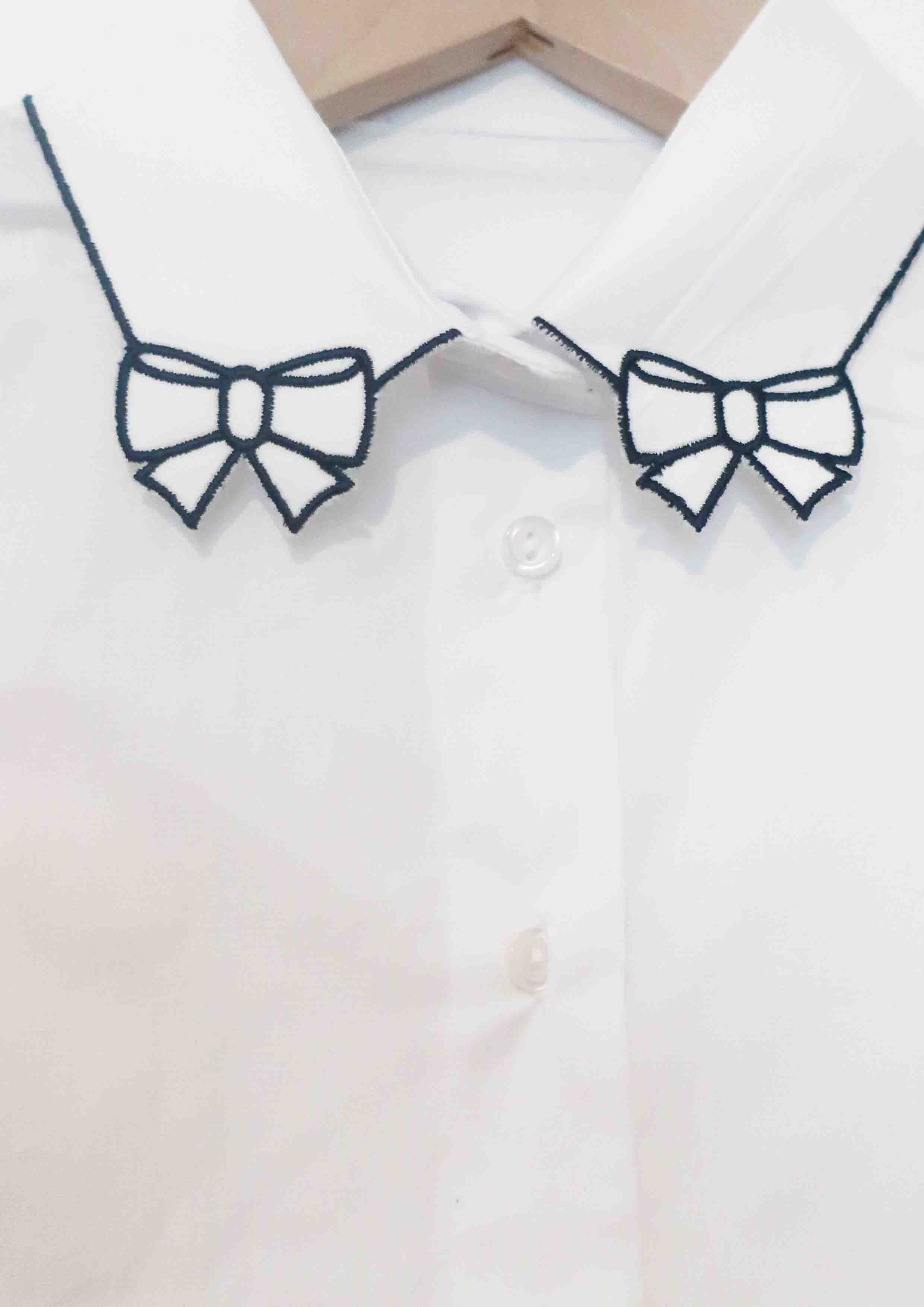 Lapin House Bow Embroidered Collar Shirt